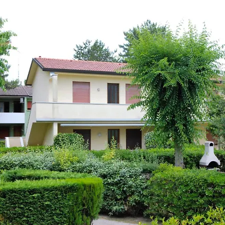 Apartment Villaggio Azzurro-3 By Interhome